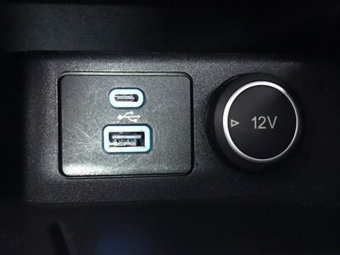 Used 2021 Ford Escape SE FWD image 25