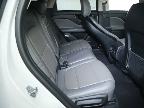Certified 2023 Lincoln Corsair Reserve AWD/4WD image 32