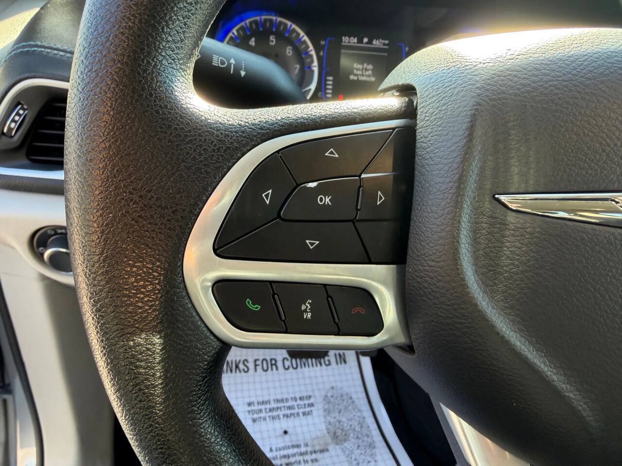 Used 2020 Chrysler Voyager Lxi FWD image 21