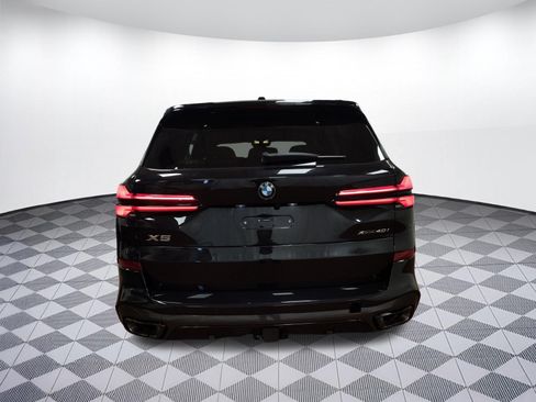 Used 2026 BMW X5 xDrive40i w/ M Sport Package AWD/4WD image 9