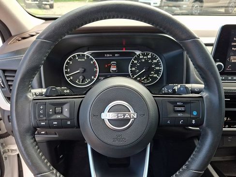 Certified 2023 Nissan Rogue SV w/ SV Premium B Package AWD/4WD image 21