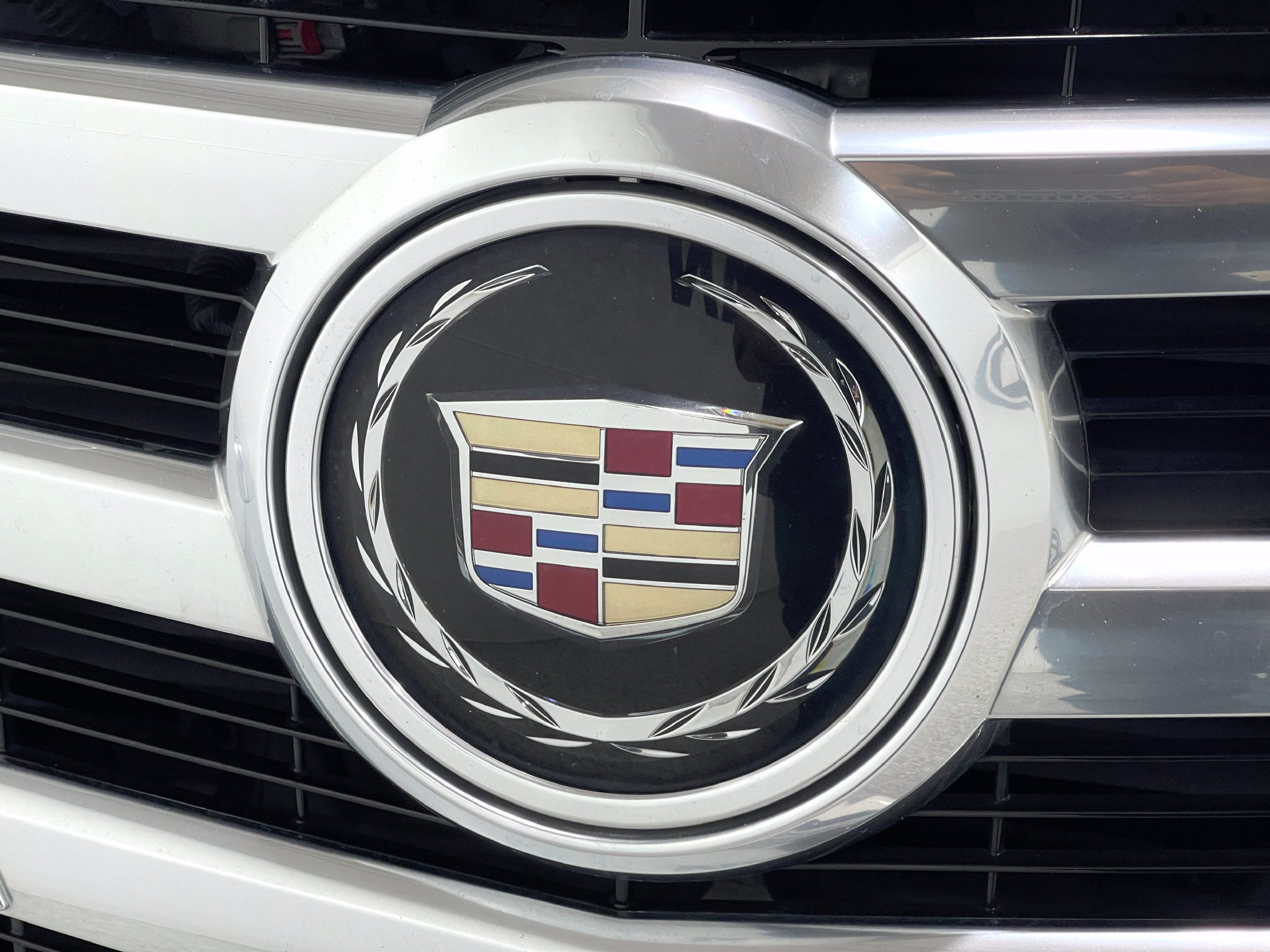 Used 2015 Cadillac Escalade Premium AWD/4WD image 40