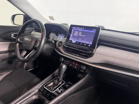 Used 2022 Jeep Compass Latitude AWD/4WD image 31