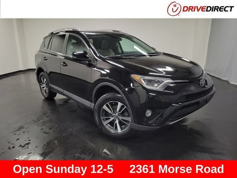 Used 2018 Toyota RAV4 XLE FWD image 1