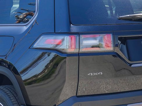 New 2026 Jeep Cherokee Limited AWD/4WD image 7