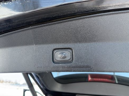 Used 2016 Ford Explorer XLT w/ Equipment Group 202A image 8