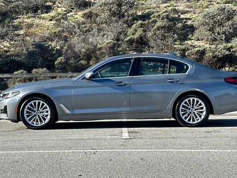 Certified 2023 BMW 530i w/ Convenience Package image 10