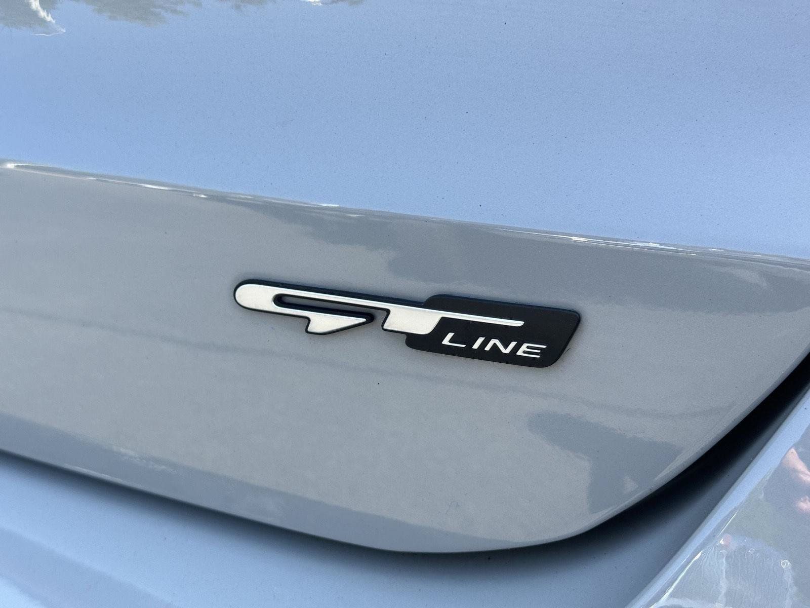 Used 2022 Kia K5 GT-Line FWD image 10