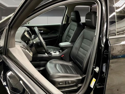 Used 2024 GMC Terrain Denali w/ Black Diamond Edition image 21