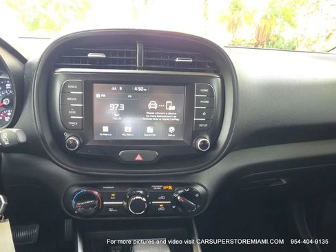 Used 2021 Kia Soul LX FWD image 25