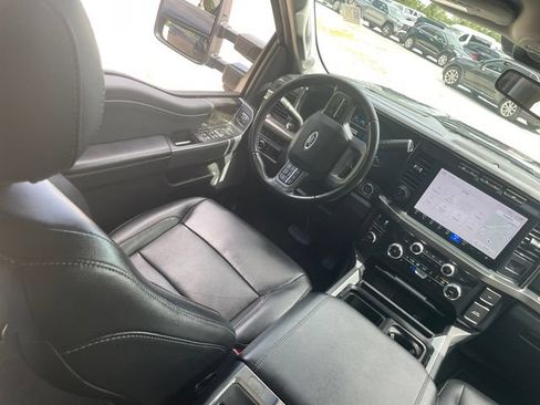 Used 2024 Ford F250 Lariat w/ Lariat Ultimate Package AWD/4WD image 24