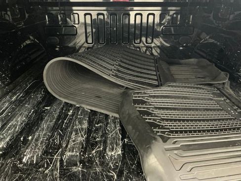 Used 2022 Ford F150 XLT w/ Equipment Group 302A High image 16