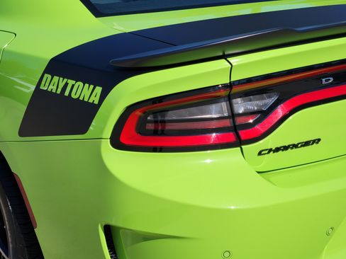 Used 2023 Dodge Charger Scat Pack w/ Daytona Edition Group image 5