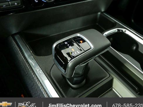New 2025 Chevrolet Silverado 1500 RST AWD/4WD image 18