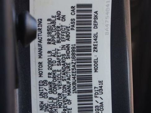 Used 2010 Toyota Corolla S image 16