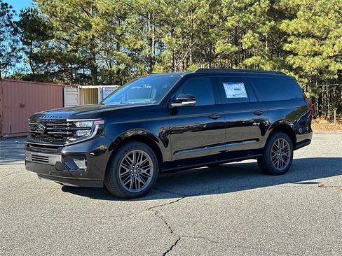 New 2025 Ford Expedition Max Platinum w/ Stealth Performance Package image 3