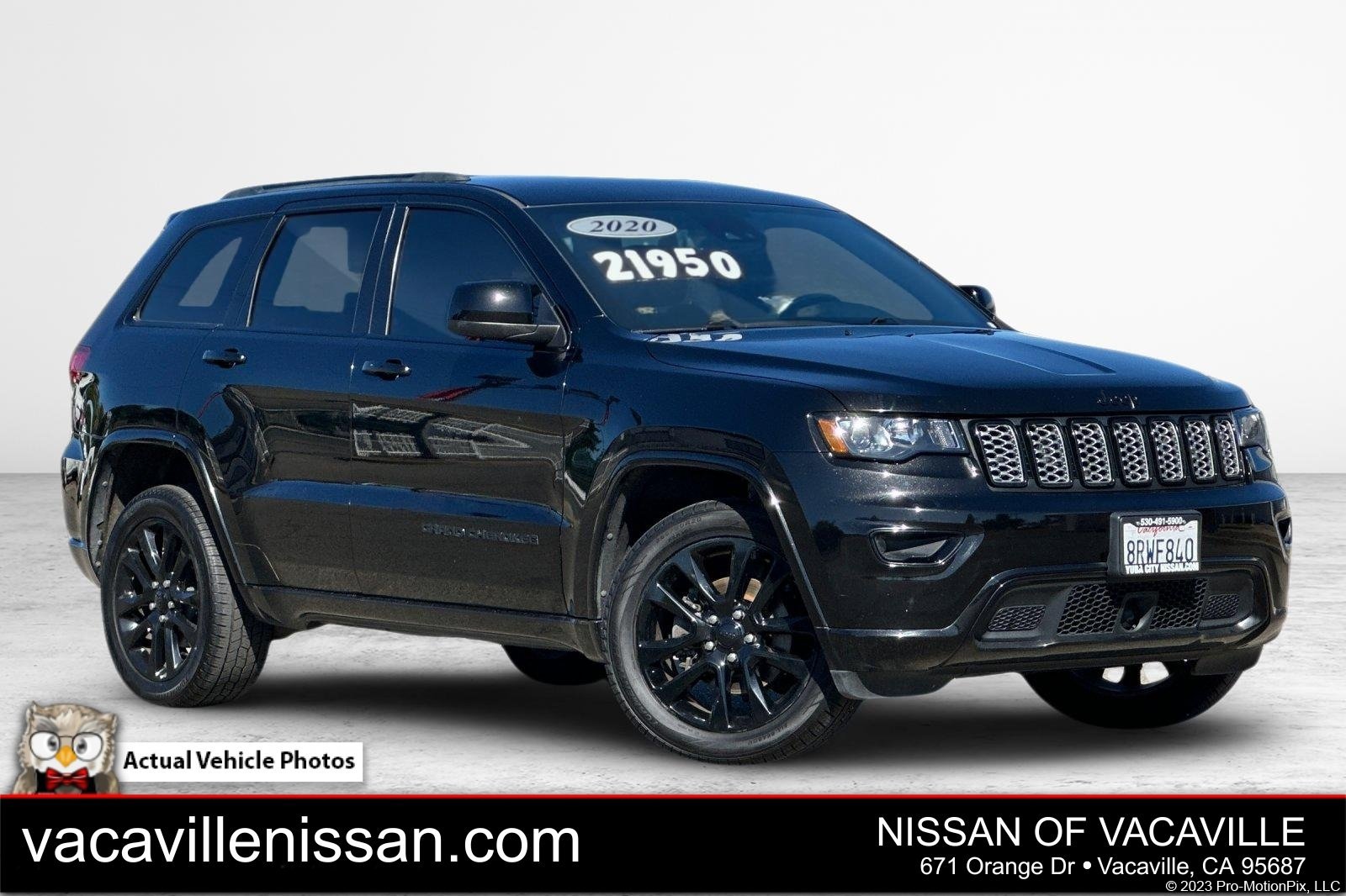 Used 2020 Jeep Grand Cherokee Altitude AWD/4WD image 1