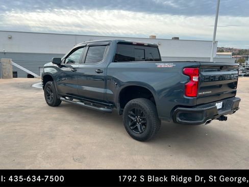 Used 2020 Chevrolet Silverado 1500 LT Trail Boss image 3