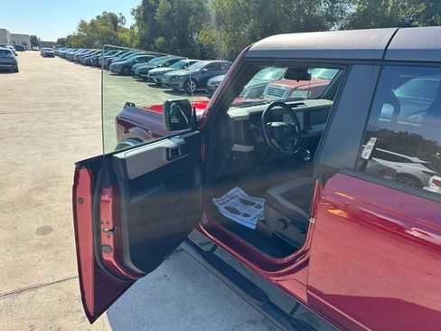 Used 2025 Ford Bronco Big Bend AWD/4WD image 10