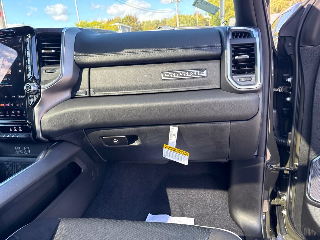 New 2027 RAM 1500 Laramie AWD/4WD image 29