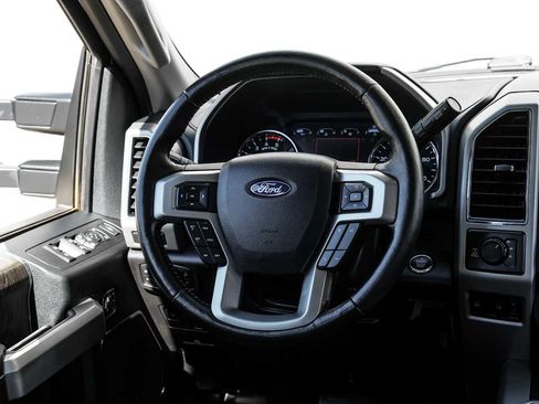 Used 2021 Ford F250 Lariat w/ Lariat Ultimate Package image 20