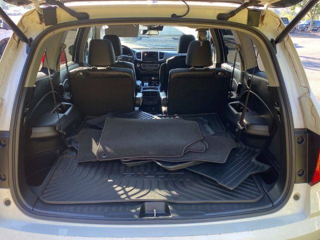 Used 2018 Honda Pilot Elite image 29