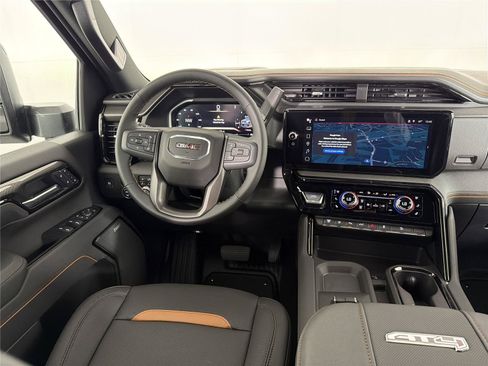New 2026 GMC Sierra 2500 AT4 w/ AT4 Premium Plus Package AWD/4WD image 20