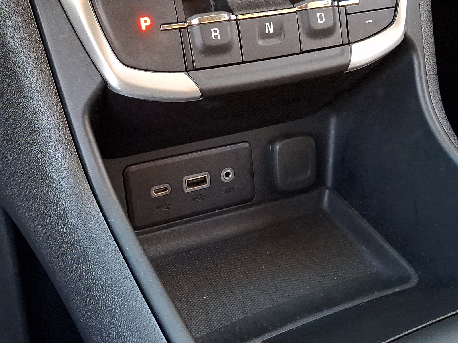 Certified 2023 GMC Terrain SLE FWD image 15