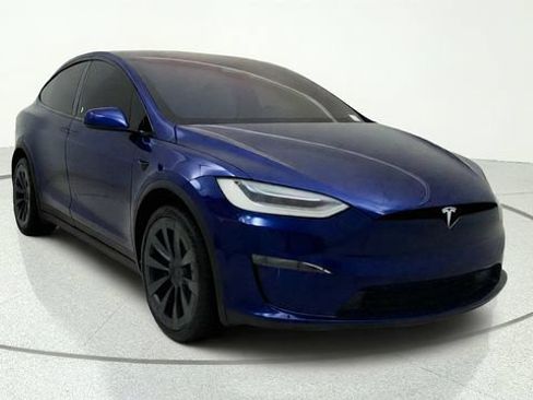 Used 2023 Tesla Model X Plaid AWD/4WD image 2