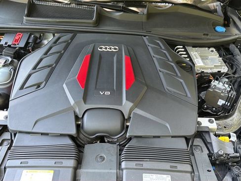 Used 2021 Audi SQ7 Prestige w/ Prestige Package AWD/4WD image 26