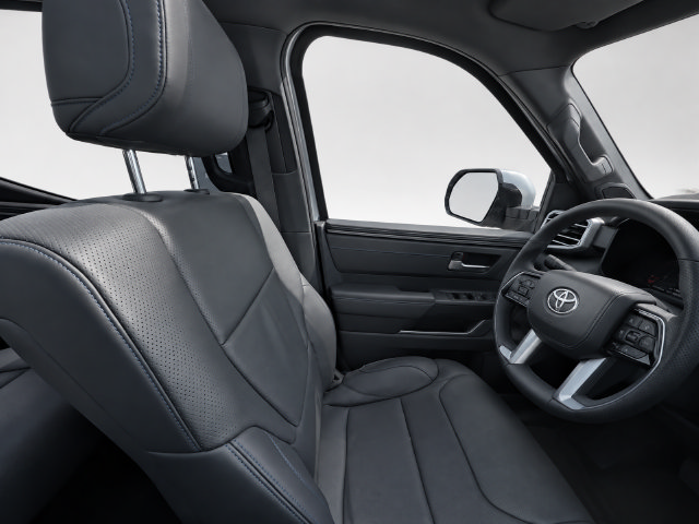Used 2023 Toyota Tundra Platinum AWD/4WD image 17