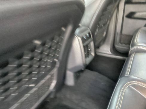 Used 2025 Ford Bronco Badlands AWD/4WD image 27