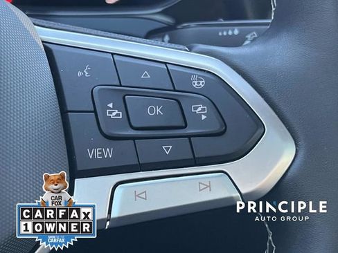 Used 2023 Volkswagen Taos SE w/ Panoramic Sunroof Package image 20