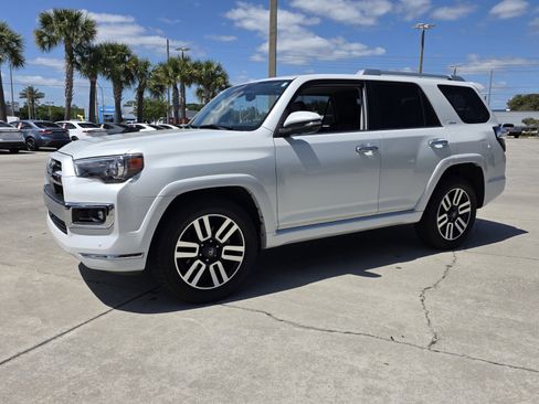 Certified 2024 Toyota 4Runner Limited image 2