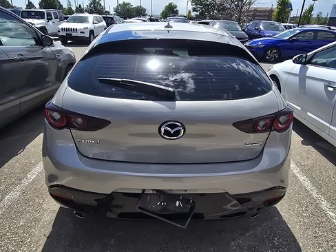 Used 2024 MAZDA MAZDA3 s FWD image 5