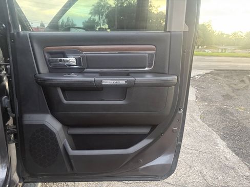 Used 2015 RAM 1500 Laramie w/ Convenience Group RWD image 13