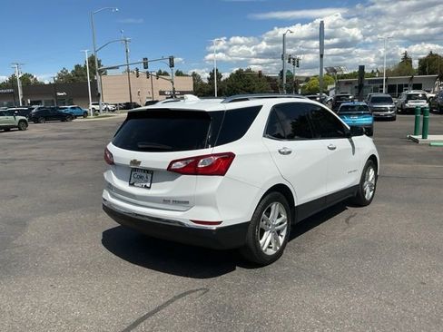 Used 2019 Chevrolet Equinox Premier AWD/4WD image 3