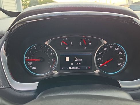 Used 2020 Chevrolet Traverse LT w/ LT Premium Package FWD image 14