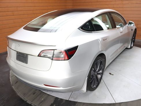 Used 2020 Tesla Model 3 Performance image 44