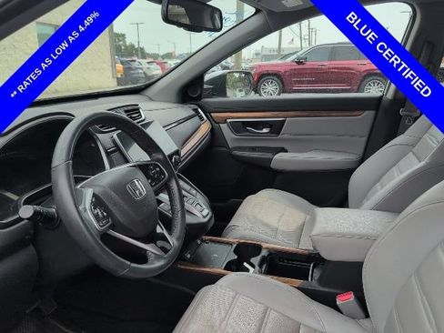 Used 2022 Honda CR-V Touring image 4