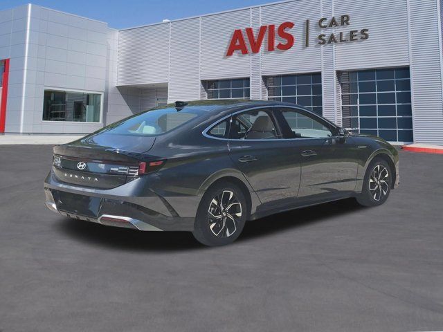 Used 2025 Hyundai Sonata SEL FWD image 6