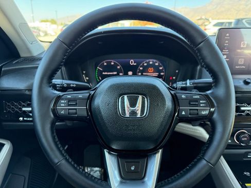 Used 2025 Honda Accord Touring image 27