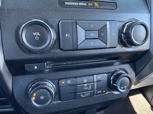 Used 2017 Ford F150 XLT w/ Trailer Tow Package image 29