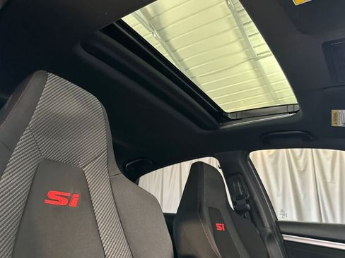 Used 2019 Honda Civic Si image 18