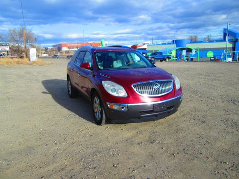 Used 2009 Buick Enclave CXL w/ Entertainment Package #4 image 2