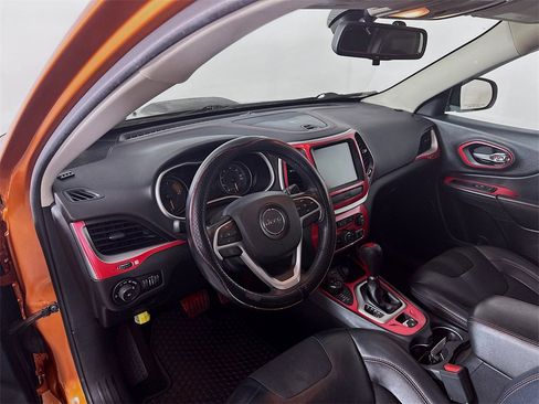 Used 2016 Jeep Cherokee Trailhawk w/ Trailer Tow Group image 31