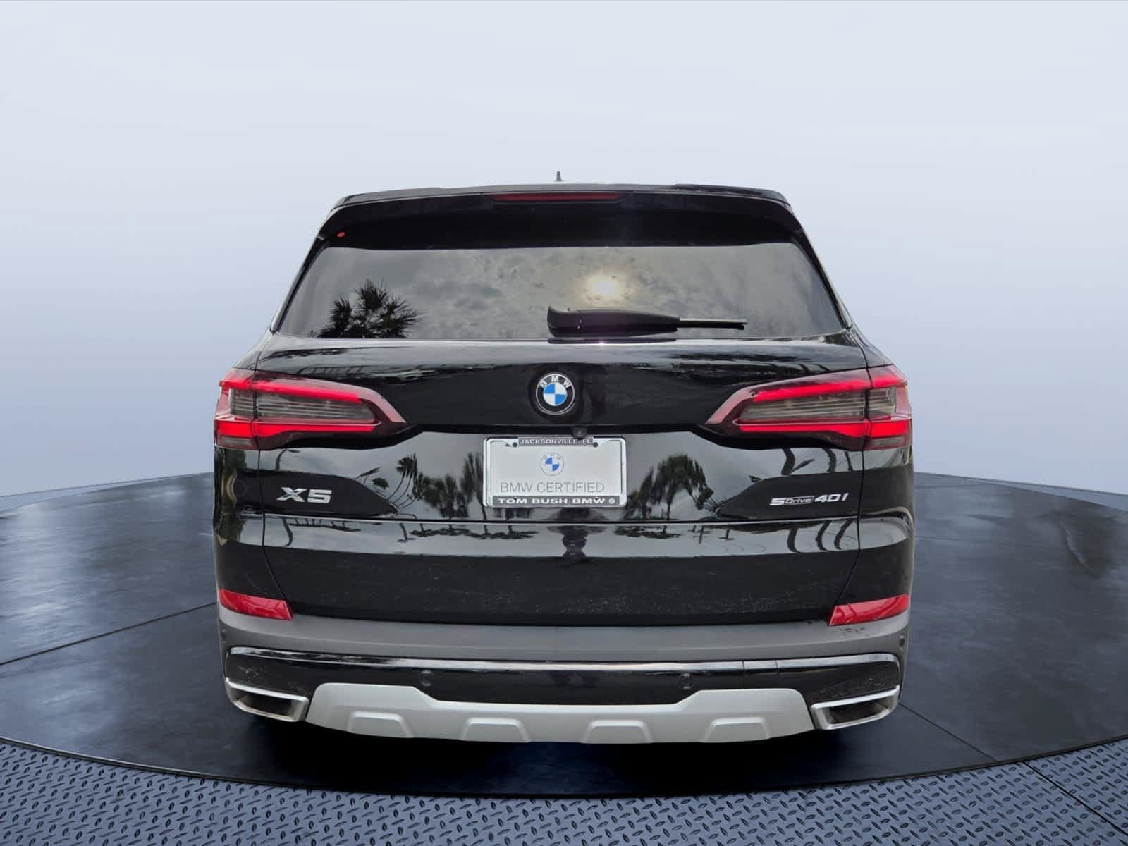 Used 2023 BMW X5 sDrive40i w/ Parking Assistance Package RWD image 5