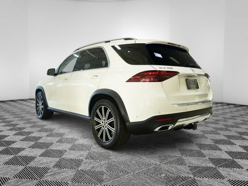 Certified 2024 Mercedes-Benz GLE 450 4MATIC image 3