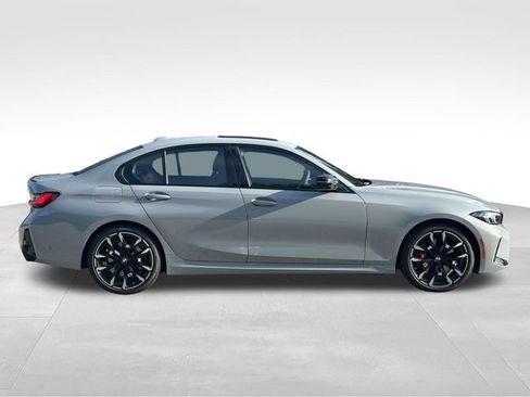 New 2026 BMW 330i xDrive Sedan w/ M Sport Package AWD/4WD image 2