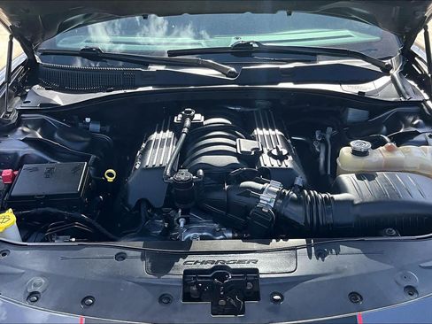 Used 2020 Dodge Charger Scat Pack RWD image 29